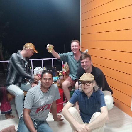 Win Gray Homestay Resort Pathiu Phòng bức ảnh