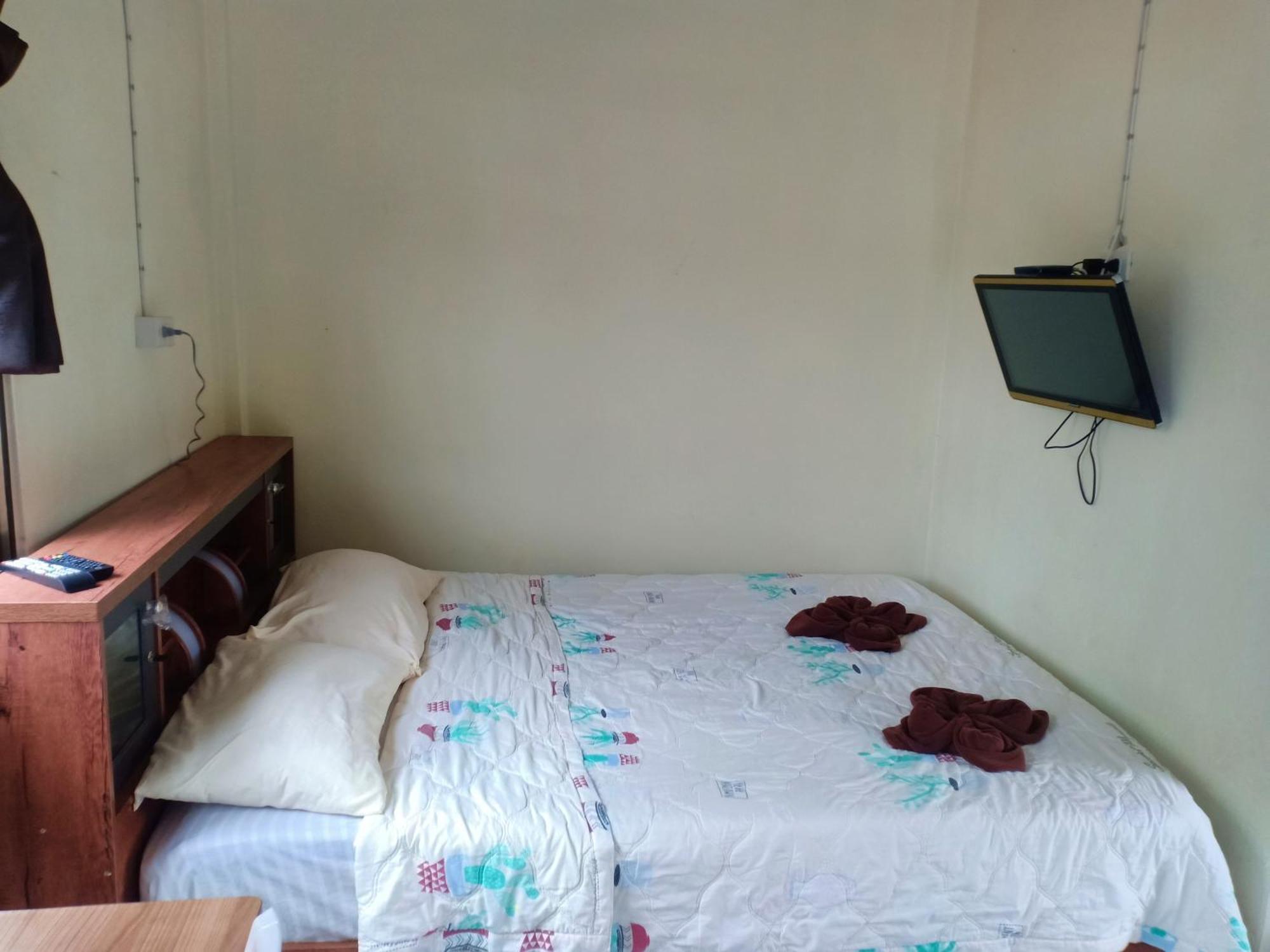 Win Gray Homestay Resort Pathiu Phòng bức ảnh